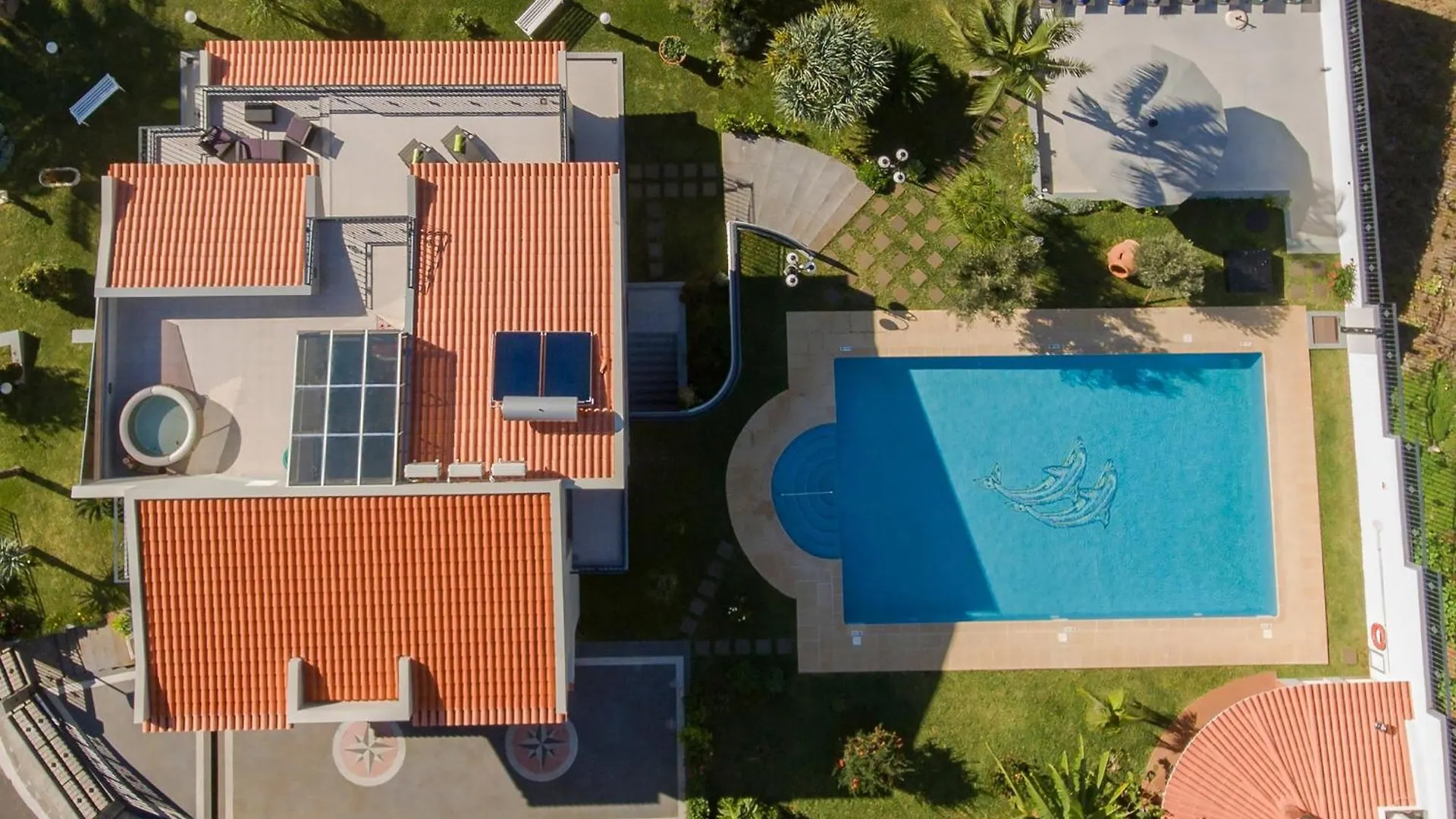 Exquisite Madeira Villa Villa Funchal Belair 4 Bedroom Panoramic Sea View Heated Pool Hot-Tub Portugal