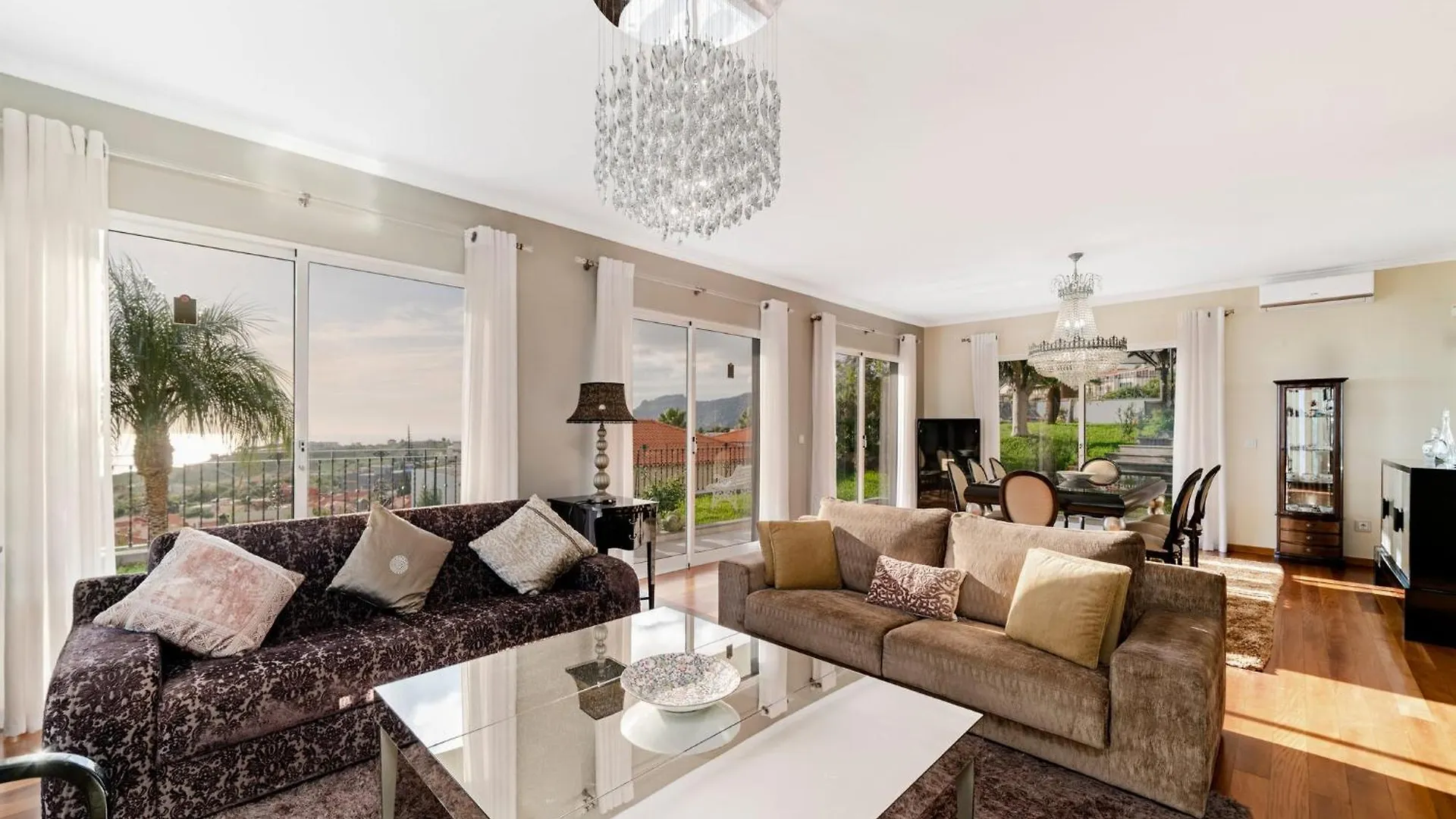 Exquisite Madeira Villa Villa Funchal Belair 4 Bedroom Panoramic Sea View Heated Pool Hot-Tub