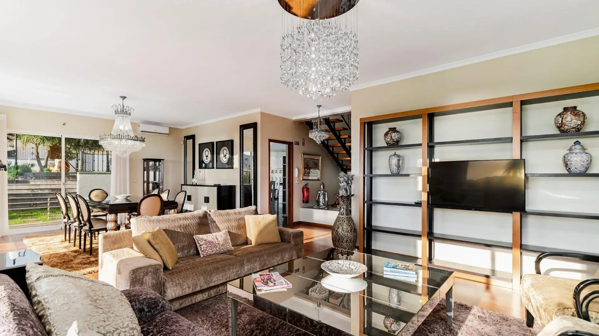 Exquisite Madeira Villa Villa Funchal Belair 4 Bedroom Panoramic Sea View Heated Pool Hot-Tub